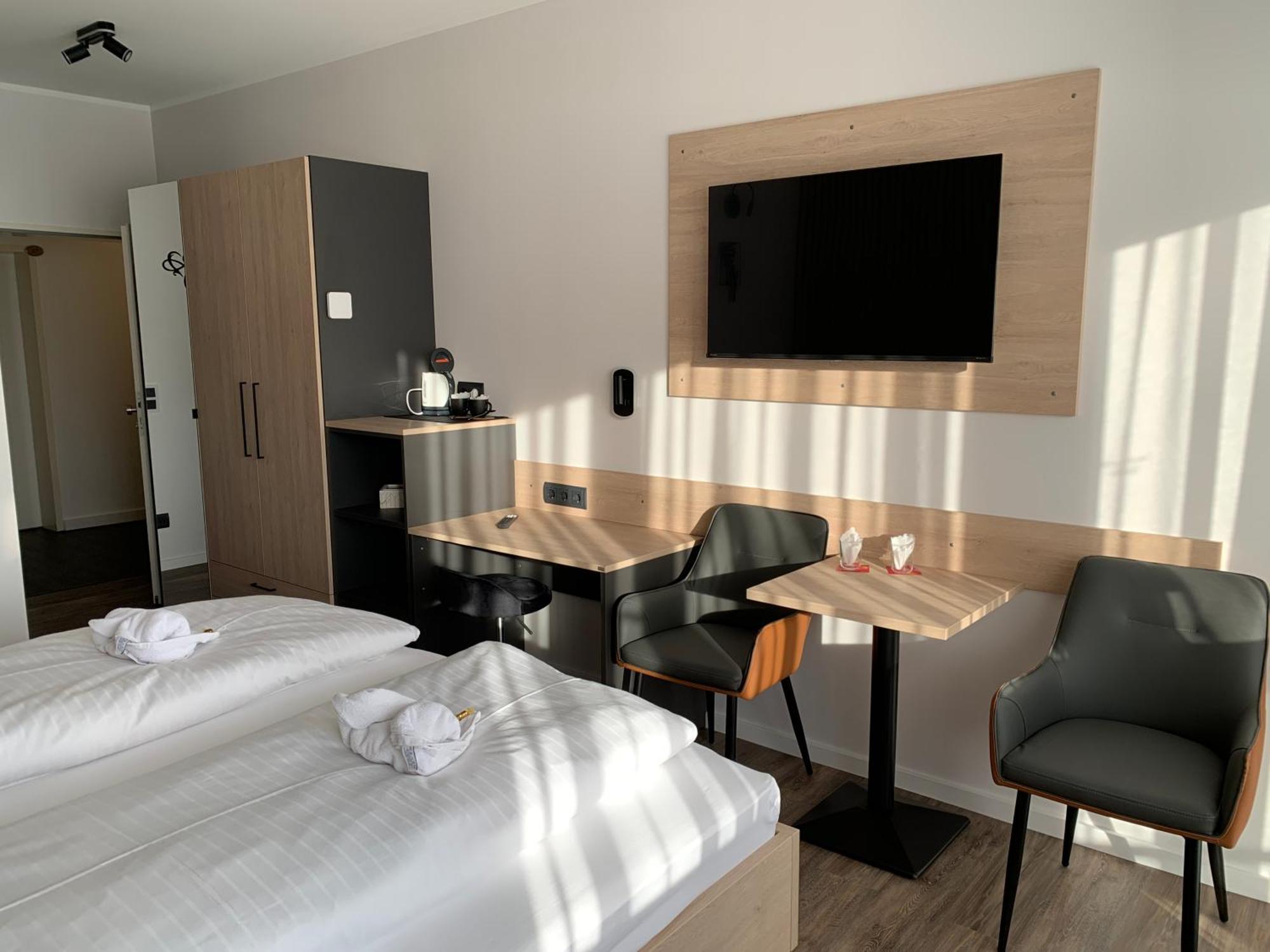 Hotel Zur Therme Westernkotten Zewnętrze zdjęcie