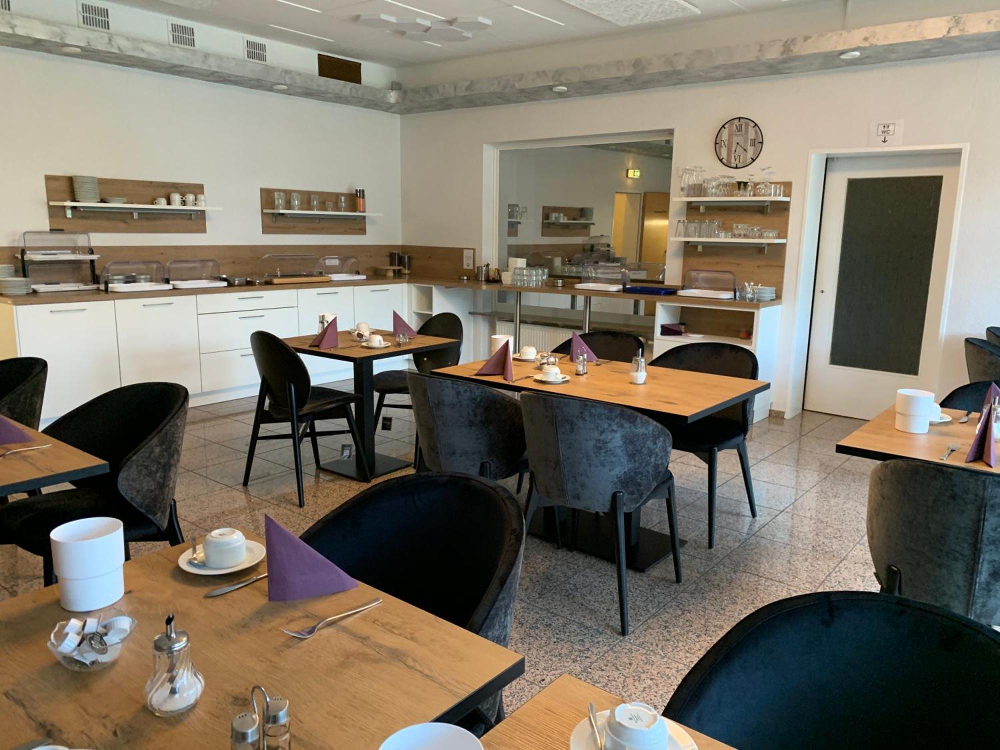 Hotel Zur Therme Westernkotten Zewnętrze zdjęcie