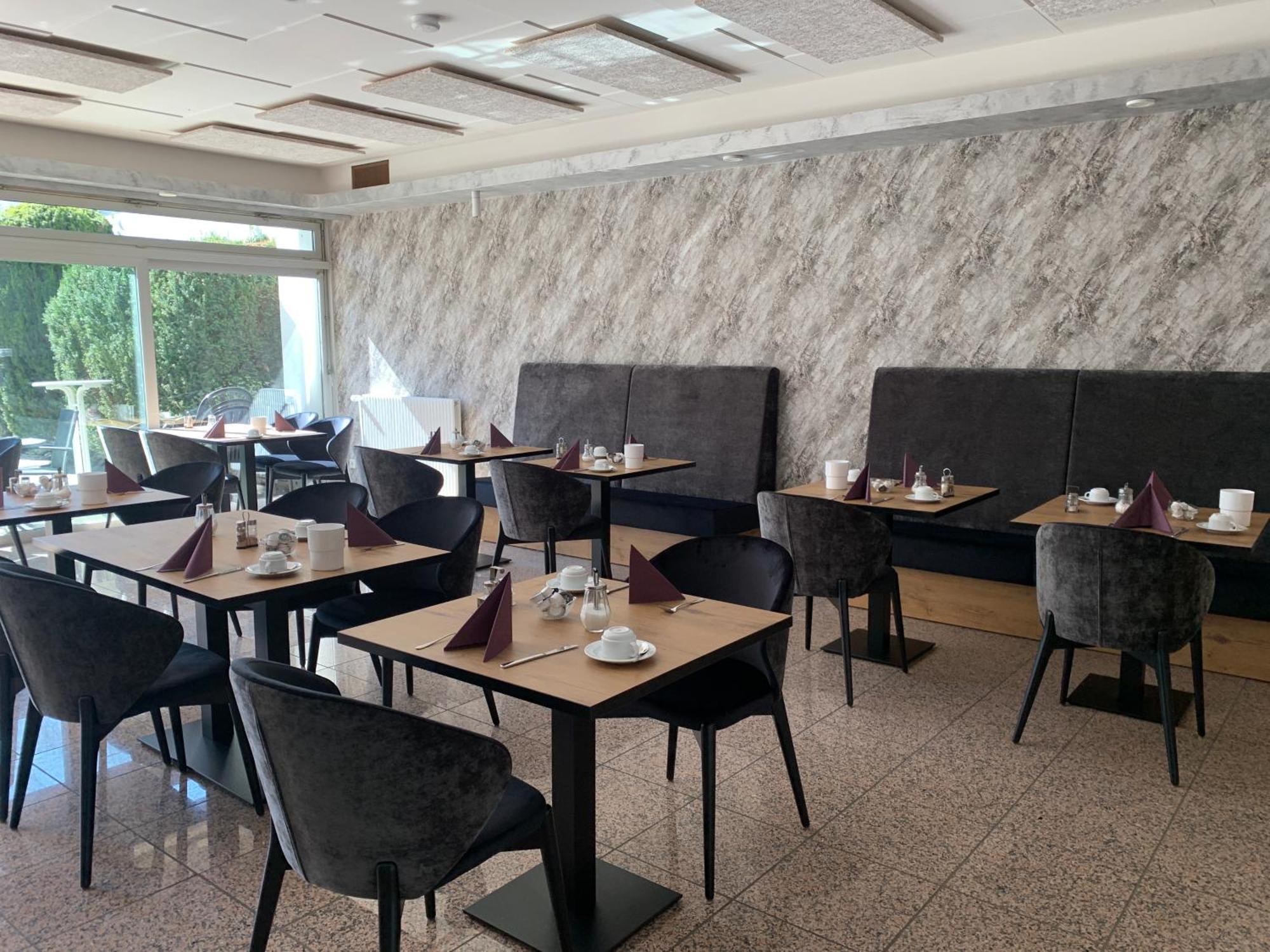 Hotel Zur Therme Westernkotten Zewnętrze zdjęcie